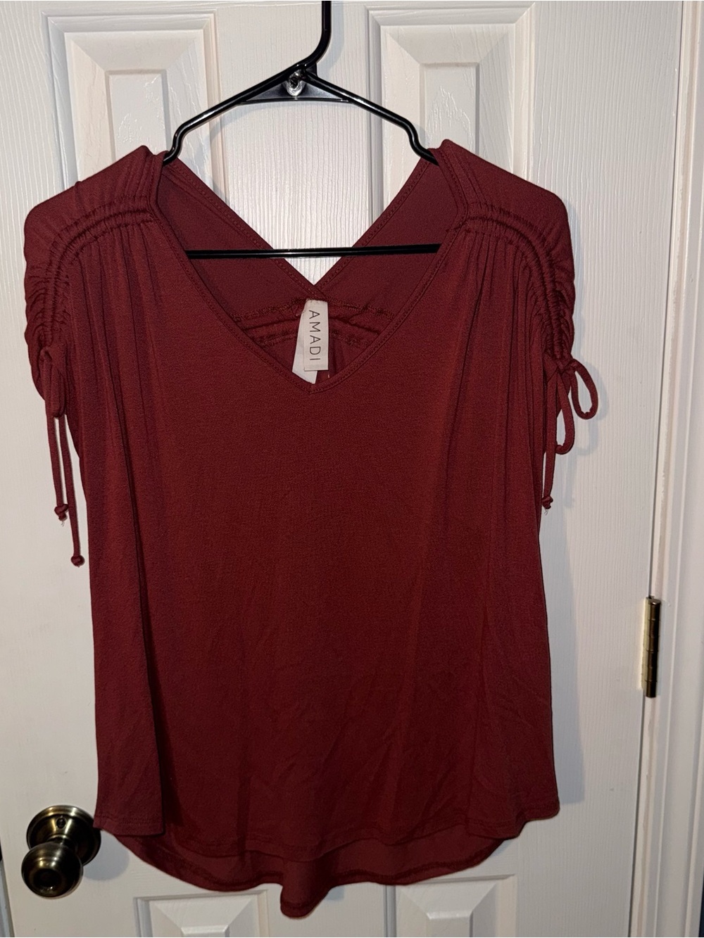 AMADI Women's Ruched Short Sleeve V-Neck Top in Burgundy